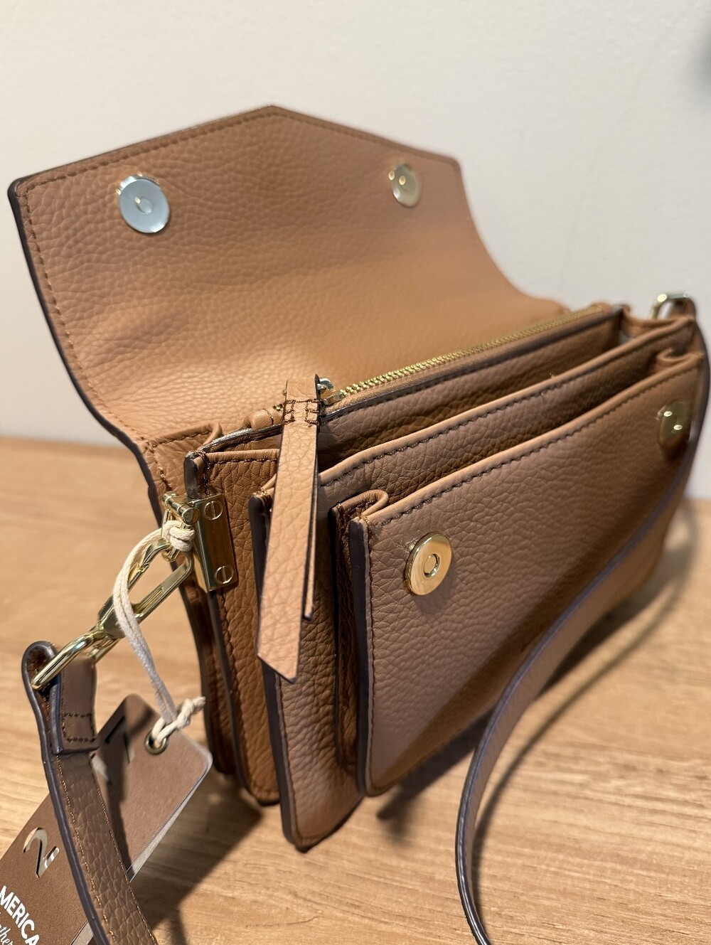 🤎✨ American Leather Co. Pebbled Leather Crossbody Bag – New With Tags ✨🤎 - Picture 5 of 7